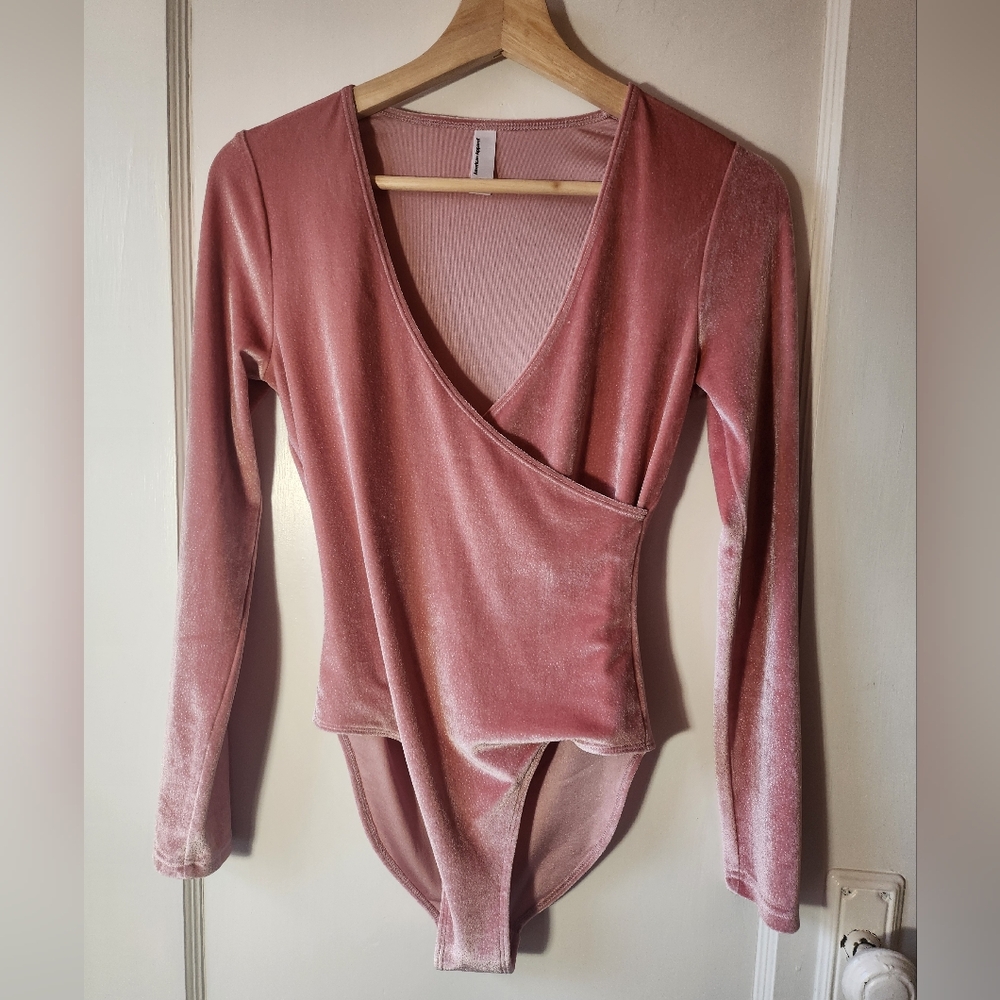 American Apparel Sz S Rose Pink Long Sleeve Velvet Wrap Bodysuit